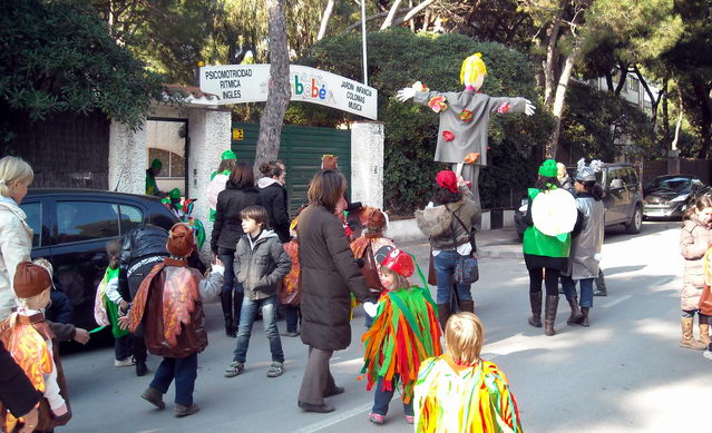 Celebraci�n de la r�a del Carnaval en el Gimbeb� de Gav� Mar (12 febrero 2010)